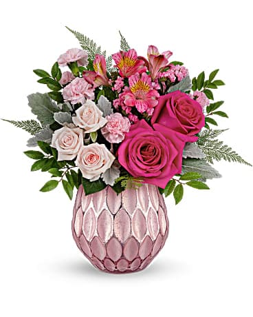 Teleflora's Pretty Love Bouquet Bouquet
