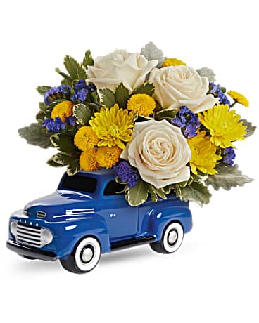 Teleflora's Dreaming of Ford Bouquet Bouquet